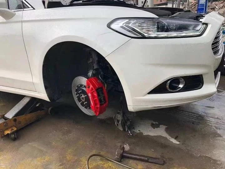 BREMBO FRONT 4POT BRAKE UPGRADE KIT FOR VW GOLF R MK7 /MK7.5 / AUDI A3 / S3 (18 INCH+ WHEELS)